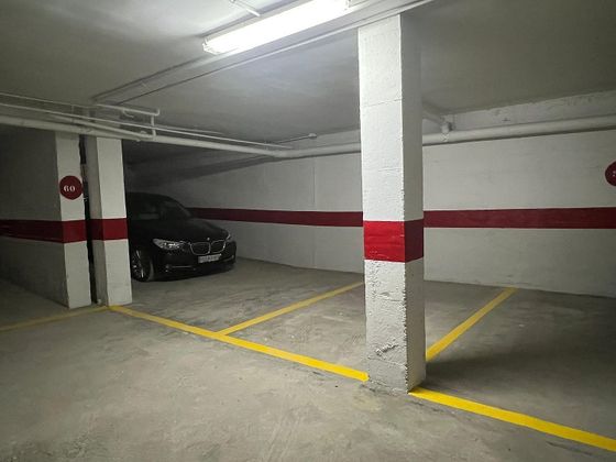 Foto 2 de Garaje en venta en Linares de 40 m²