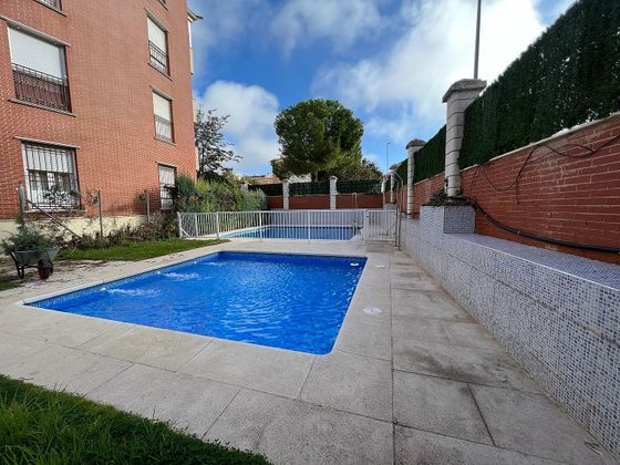 Foto 1 de Àtic en venda a Linares de 3 habitacions amb terrassa i piscina