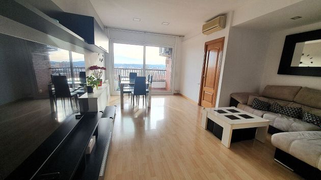 Foto 1 de Pis en venda a Can Feu - Can Gambús - Hostafrancs de 4 habitacions amb garatge i balcó