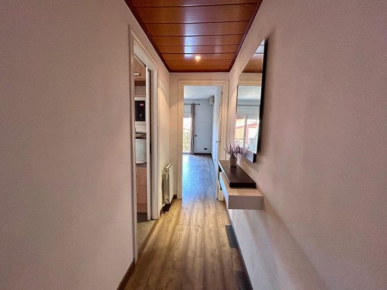 Foto 2 de Piso en venta en Centre - Cornellà de Llobregat de 3 habitaciones con balcón y aire acondicionado