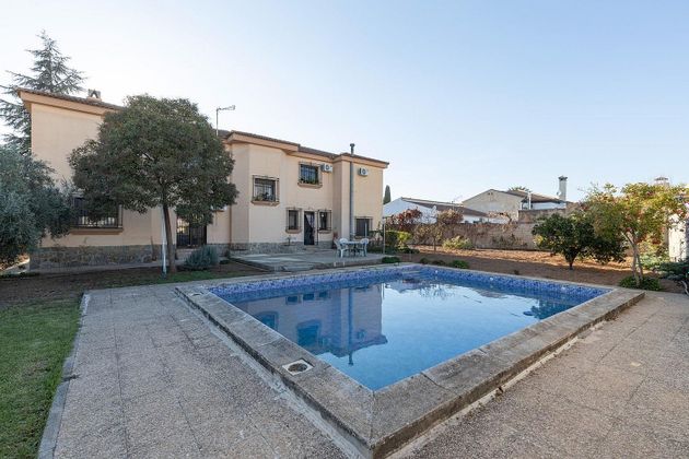 Foto 2 de Venta de casa en Moraleda de Zafayona de 6 habitaciones con terraza y piscina
