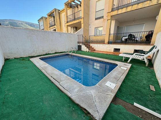 Foto 1 de Casa en venta en Loja de 3 habitaciones con terraza y piscina