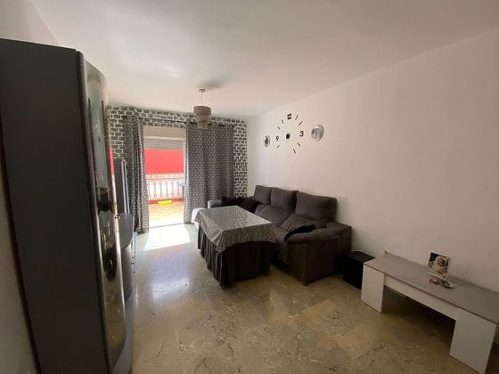 Foto 2 de Venta de casa en Guillena de 3 habitaciones con balcón y aire acondicionado