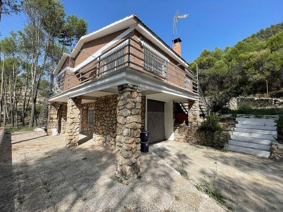 Foto 2 de Xalet en venda a Renera de 4 habitacions amb terrassa i garatge