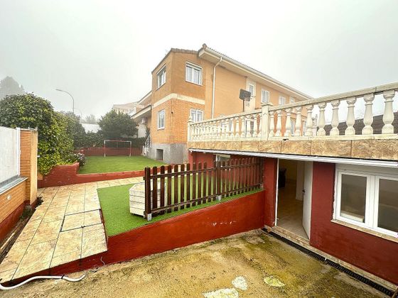 Foto 2 de Casa en venta en Santos de la Humosa (Los) de 5 habitaciones con terraza y garaje