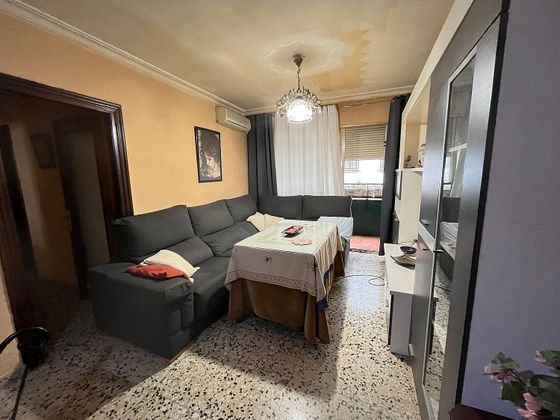 Foto 1 de Pis en venda a Nueva Alcalá de 3 habitacions amb terrassa i aire acondicionat