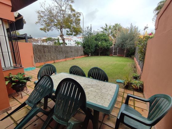 Foto 1 de Xalet en lloguer a Vistahermosa  - Fuentebravía de 4 habitacions amb terrassa i jardí