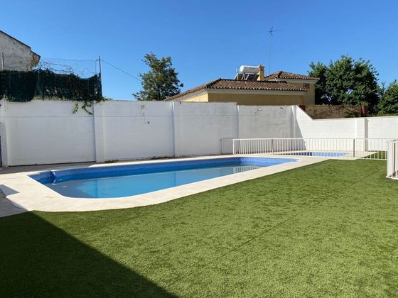 Foto 1 de Pis en venda a Nueva Alcalá de 3 habitacions amb terrassa i piscina