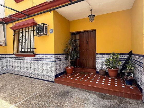 Foto 2 de Casa en venda a Nueva Alcalá de 4 habitacions amb terrassa i jardí
