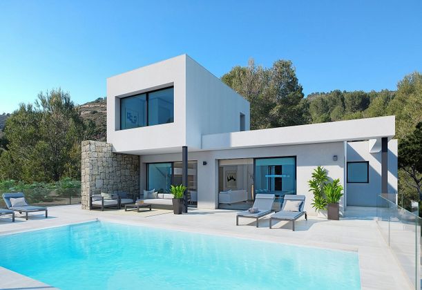 Foto 1 de Xalet en venda a calle Galicia de 3 habitacions amb terrassa i piscina