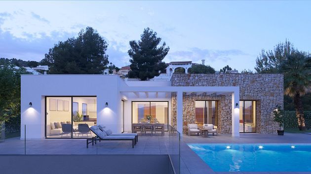 Foto 1 de Venta de chalet en Pedreguer de 3 habitaciones con terraza y piscina