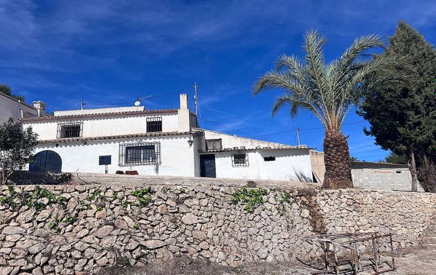 Foto 1 de Casa rural en venda a Benissa de 6 habitacions amb piscina i garatge