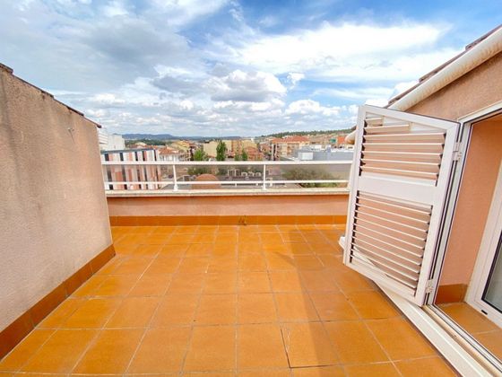 Foto 2 de Dúplex en venda a Sant Fruitós de Bages de 3 habitacions amb terrassa i balcó
