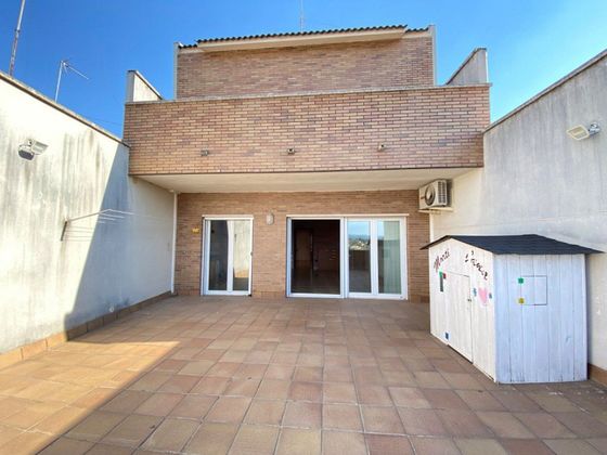 Foto 1 de Casa adossada en venda a Mion - Puigberenguer de 6 habitacions amb terrassa i garatge
