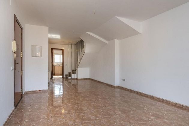 Foto 1 de Dúplex en venda a Sant Vicenç de Castellet de 3 habitacions amb terrassa i garatge