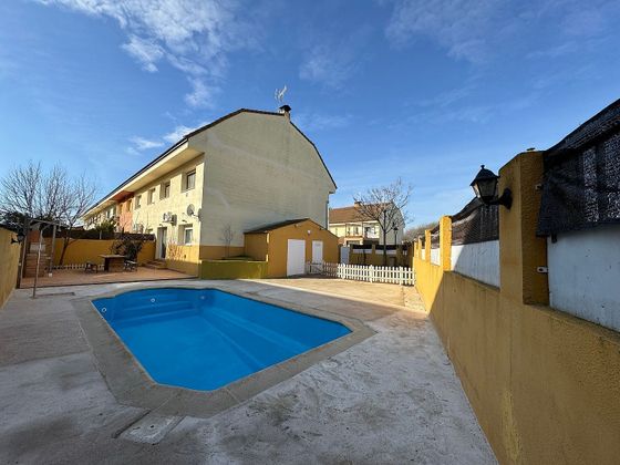 Foto 1 de Casa en venta en Yuncler de 4 habitaciones con terraza y piscina