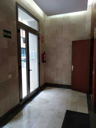 Foto 2 de Oficina en alquiler en La Salle - Cuatro Torres con ascensor