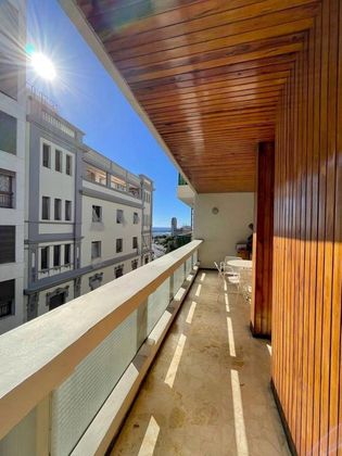Foto 2 de Piso en venta en Toscal de 5 habitaciones con terraza y balcón