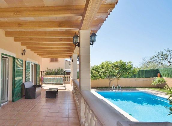 Foto 2 de Venta de chalet en calle Cala Millor de 4 habitaciones con terraza y piscina