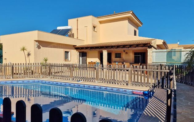 Foto 1 de Venta de chalet en Felanitx de 4 habitaciones con terraza y piscina