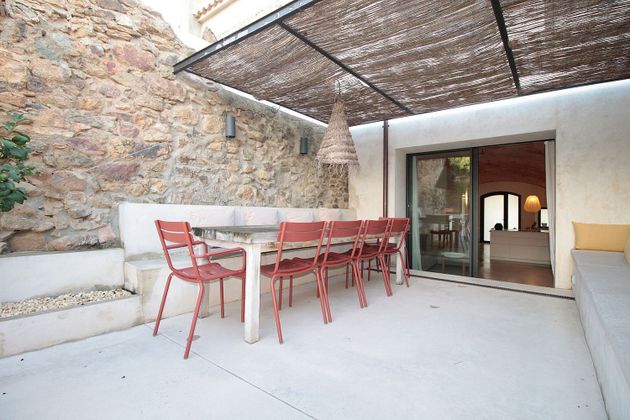 Foto 2 de Venta de casa adosada en calle Montera de 1 habitación con terraza y jardín