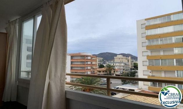 Foto 2 de Pis en venda a avenida Gola Estany de 1 habitació amb terrassa i piscina