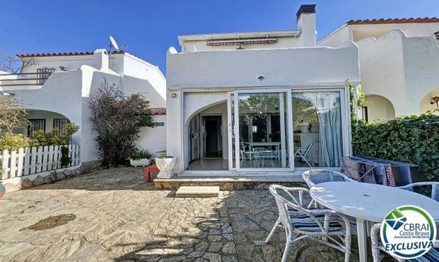 Foto 2 de Casa adossada en venda a calle De la Pujada del Puig Rom de 2 habitacions amb terrassa i garatge