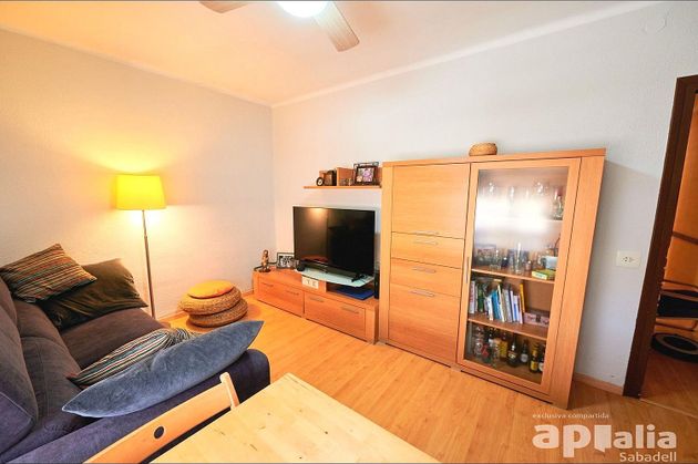 Foto 1 de Pis en venda a Sentmenat de 3 habitacions amb terrassa i aire acondicionat