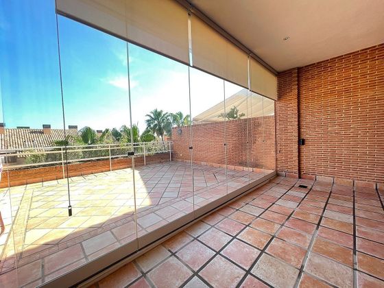 Foto 1 de Casa en venta en calle Océano de 8 habitaciones con terraza y piscina