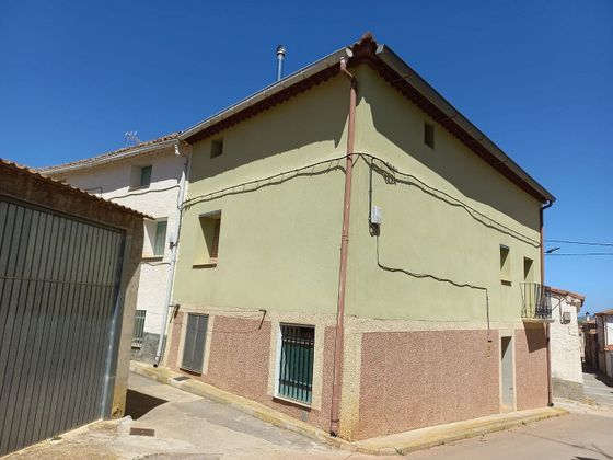 Foto 1 de Casa en venda a Torralba de los Sisones de 4 habitacions amb terrassa