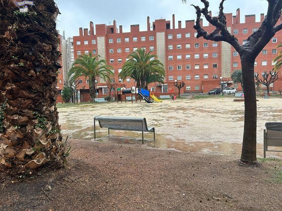 Foto 1 de Pis en venda a Can Borrell - La Plana de Lledó de 4 habitacions amb balcó i aire acondicionat