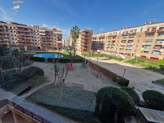 Foto 1 de Pis en venda a Espronceda - Campoamor - Santa Pau de 2 habitacions amb terrassa i piscina