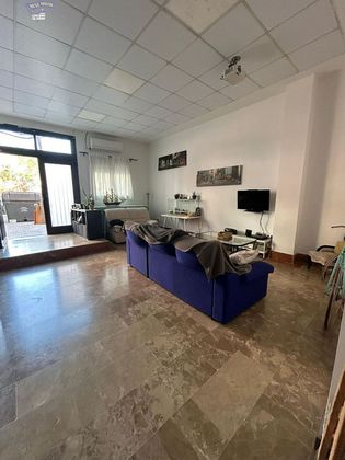 Foto 1 de Venta de piso en Can Borrell - La Plana de Lledó de 2 habitaciones con aire acondicionado