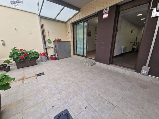 Foto 1 de Piso en venta en Centre - Sabadell de 4 habitaciones con terraza y piscina