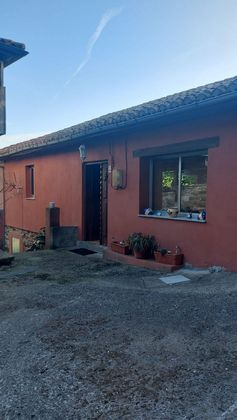 Foto 1 de Casa en venta en calle La Borra de 4 habitaciones con terraza y jardín