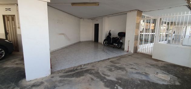 Foto 2 de Garatge en venda a calle Rafaelcofer de 14 m²