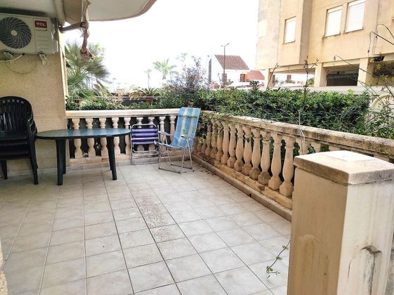 Foto 1 de Venta de piso en avenida Neptuno de 2 habitaciones con terraza y piscina