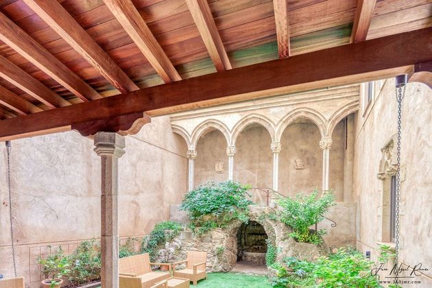 Foto 1 de Pis en venda a Centre - Girona de 5 habitacions amb jardí i aire acondicionat