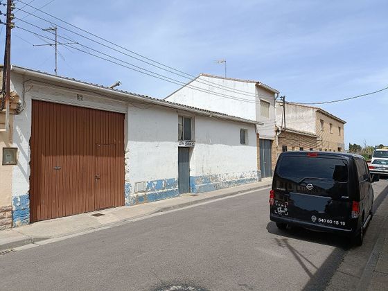 Foto 1 de Xalet en venda a calle Santiago de 3 habitacions amb terrassa i garatge