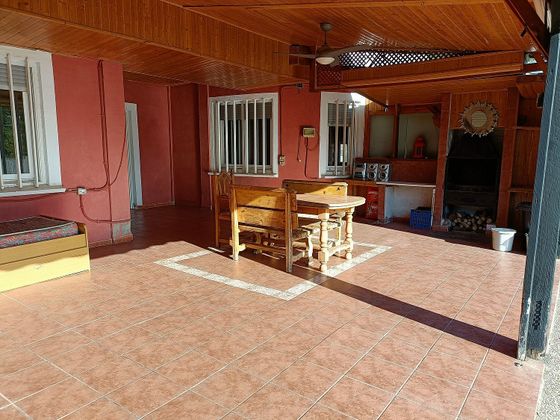 Foto 2 de Xalet en venda a calle Sabiñanigo de 3 habitacions amb terrassa i piscina