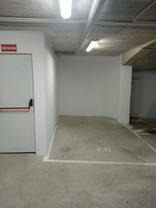 Foto 2 de Garaje en alquiler en Lucero de 10 m²