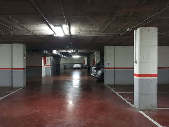 Foto 2 de Garaje en alquiler en calle De Santiago de 13 m²