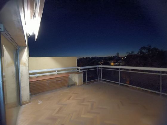Foto 1 de Venta de ático en El Calderi - Estació del Nord - Estació de França de 5 habitaciones con terraza y balcón
