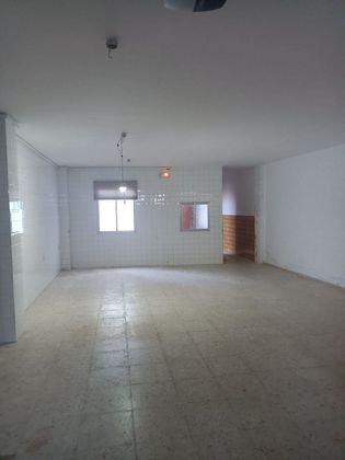 Foto 2 de Alquiler de local en Ubrique de 91 m²
