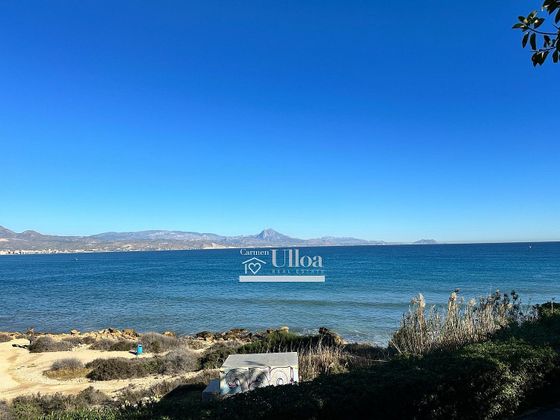 Foto 2 de Xalet en venda a Cabo de las Huertas de 4 habitacions amb terrassa i piscina