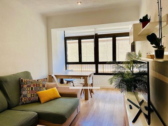 Foto 1 de Piso en venta en Ensanche - Diputación de 4 habitaciones con terraza y balcón
