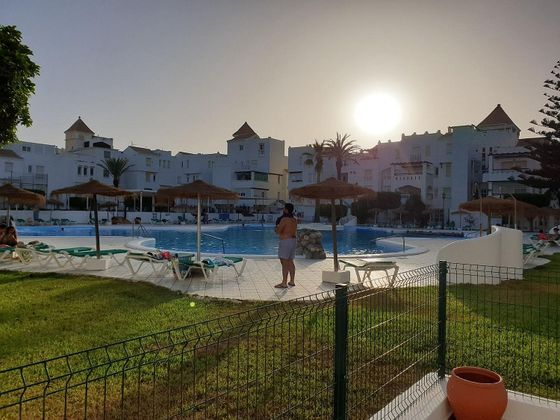 Foto 2 de Dúplex en venda a Almerimar - Balerma - San Agustín - Costa de Ejido de 3 habitacions amb terrassa i piscina