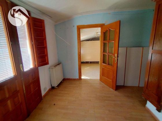 Foto 2 de Casa en venta en San Antón de 4 habitaciones con calefacción
