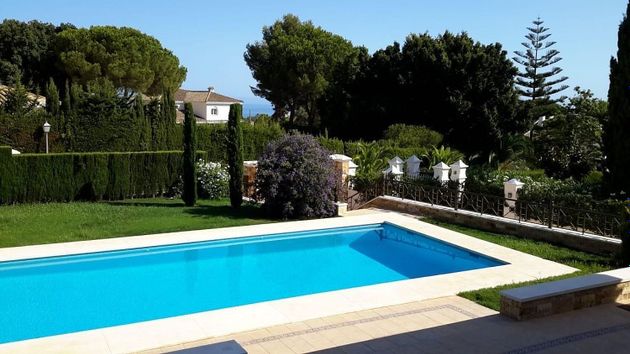 Foto 2 de Xalet en venda a Cabo Pino - Reserva de Marbella de 4 habitacions amb terrassa i piscina