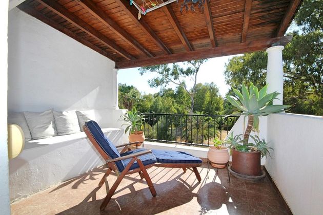 Foto 2 de Casa en venda a Los Naranjos - Las Brisas de 3 habitacions amb terrassa i piscina